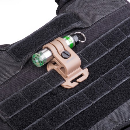 Système de fixation pour casque tactique et passants M.O.L.L.E pour lampe GLO-TOOB tan